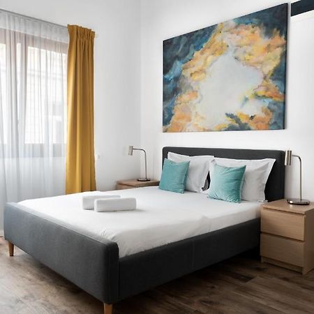 Ultracentral Studio Iuliu Maniu Apartment Cluj-Napoca Ngoại thất bức ảnh